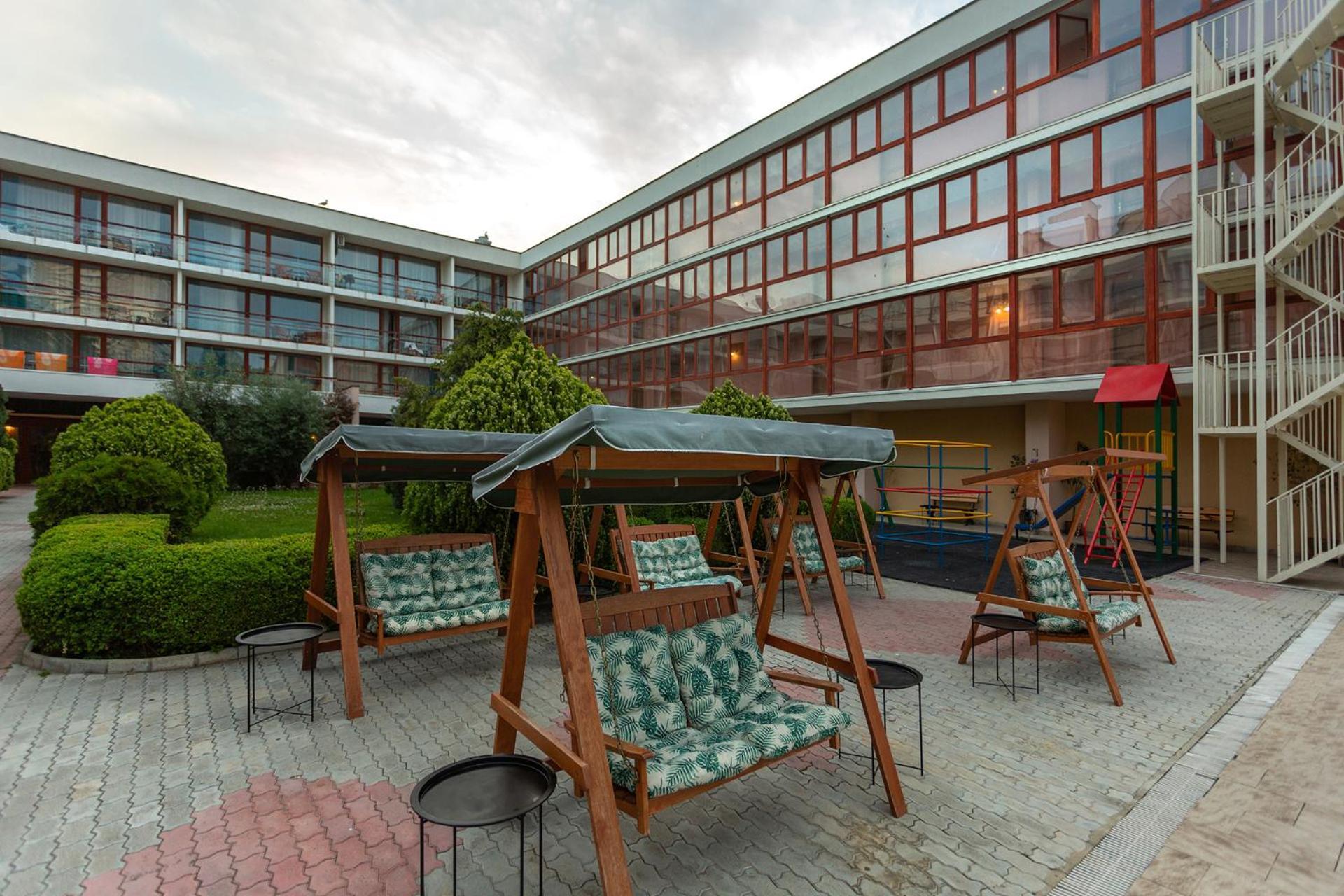 Mercury Hotel 阳光海滩 外观 照片