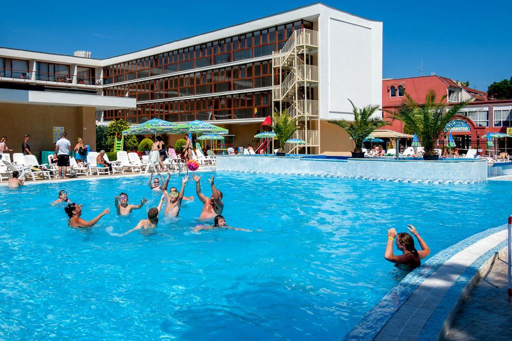 Mercury Hotel 阳光海滩 外观 照片