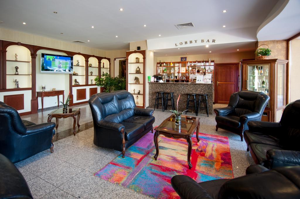 Mercury Hotel 阳光海滩 外观 照片