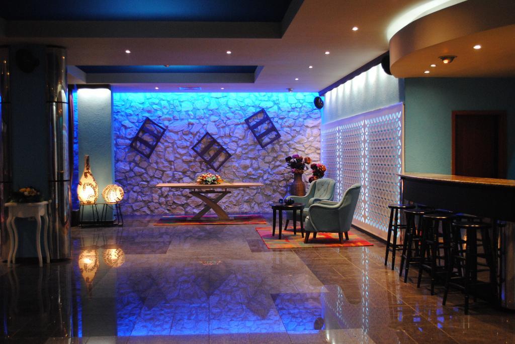 Mercury Hotel 阳光海滩 外观 照片