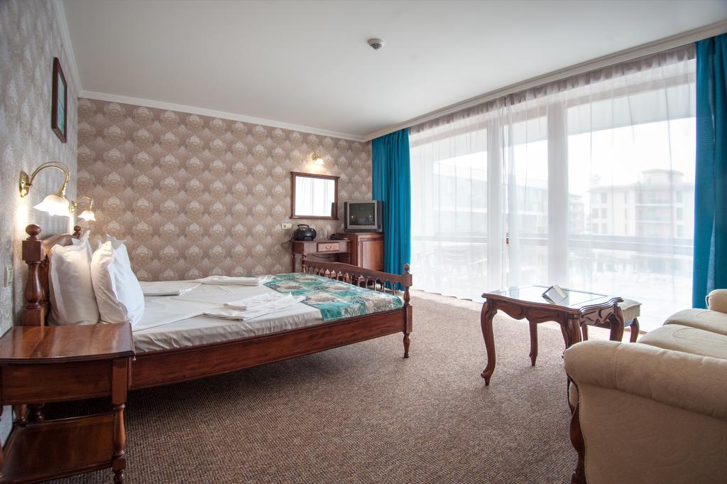 Mercury Hotel 阳光海滩 外观 照片