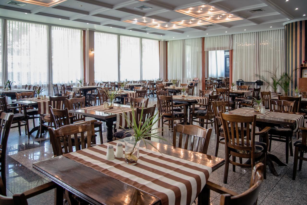 Mercury Hotel 阳光海滩 外观 照片