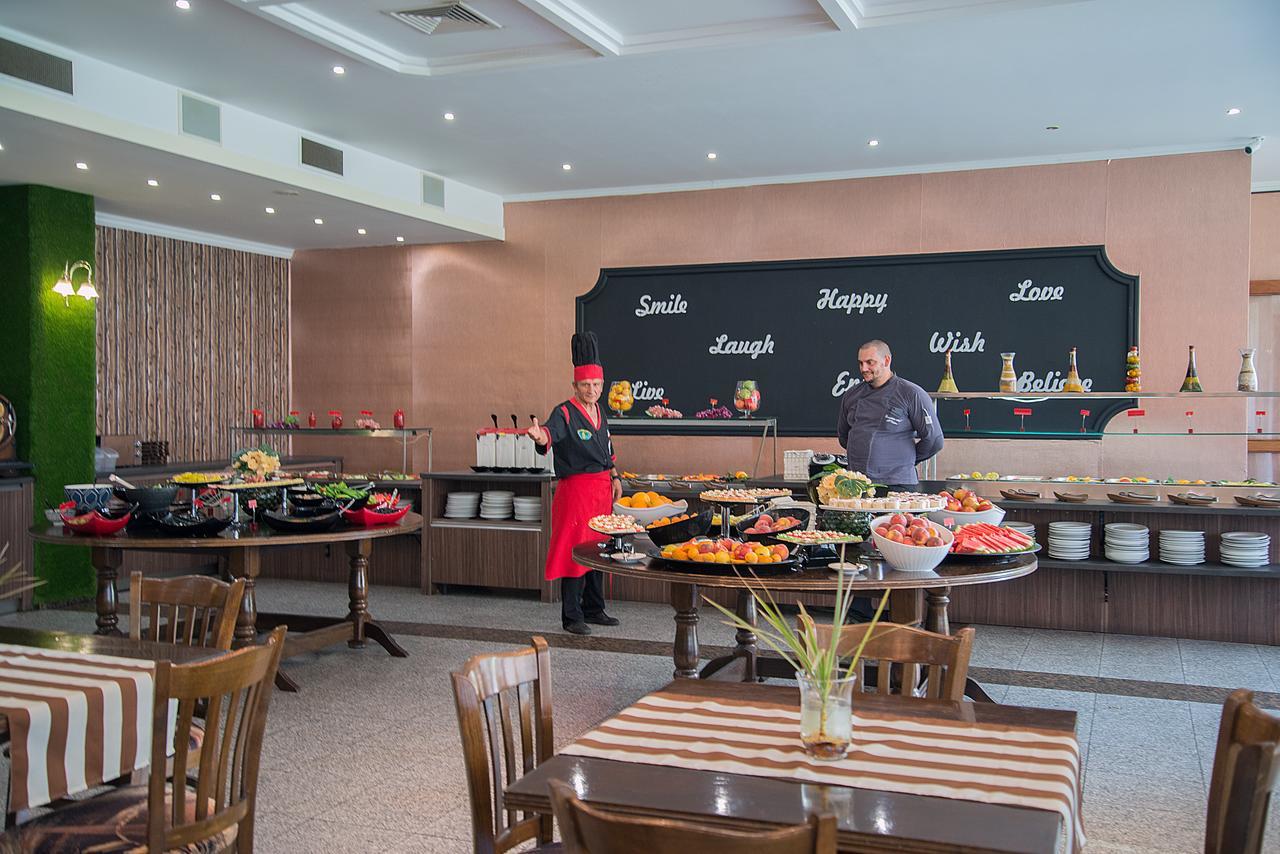 Mercury Hotel 阳光海滩 外观 照片