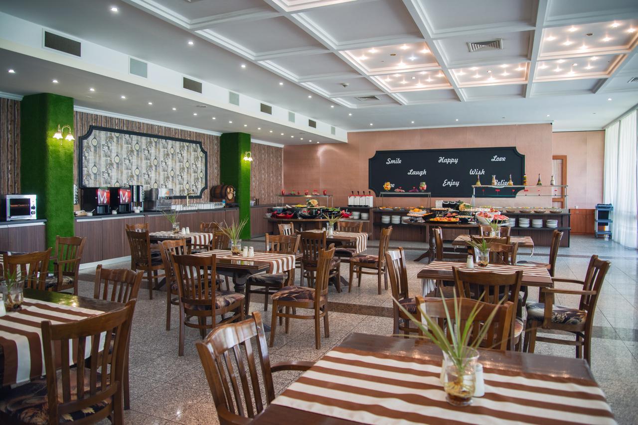 Mercury Hotel 阳光海滩 外观 照片